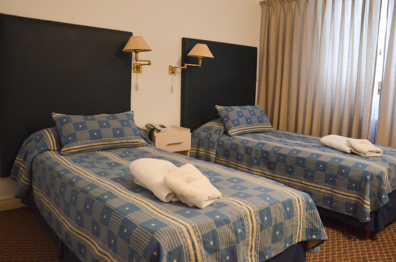 Hotel Arenas Пинамар Екстериор снимка