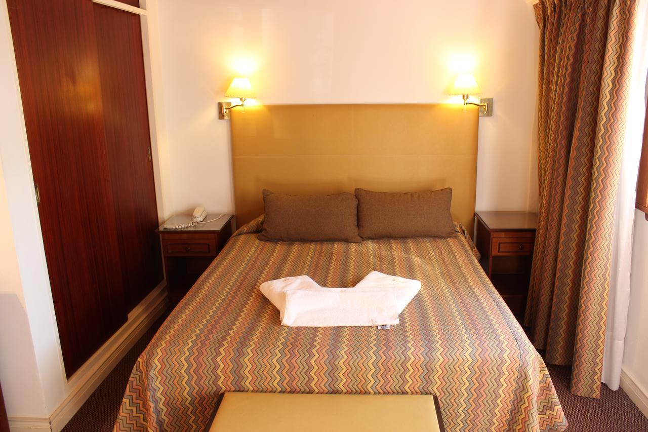 Hotel Arenas Пинамар Екстериор снимка