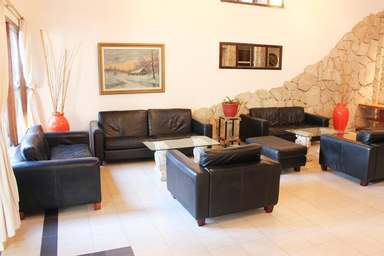Hotel Arenas Пинамар Екстериор снимка