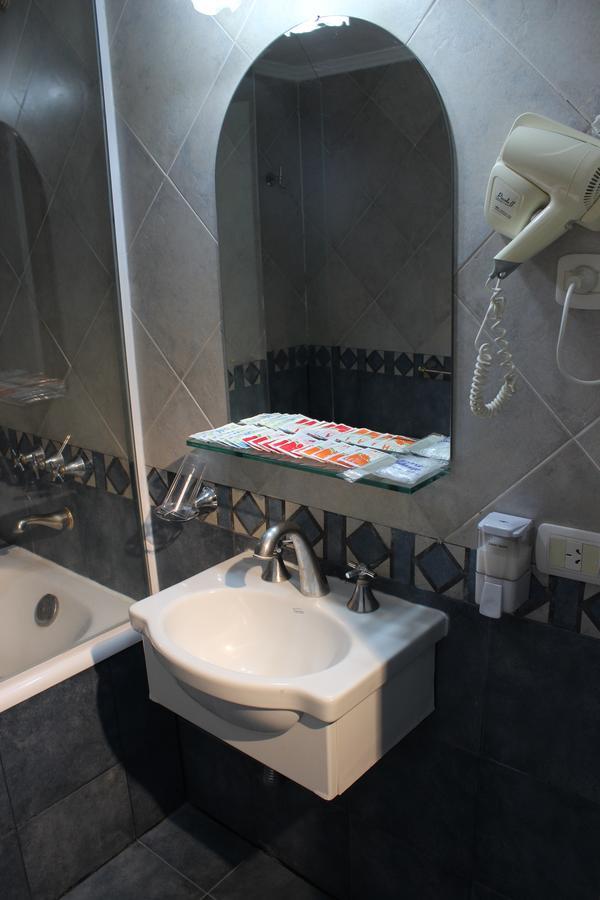 Hotel Arenas Пинамар Екстериор снимка