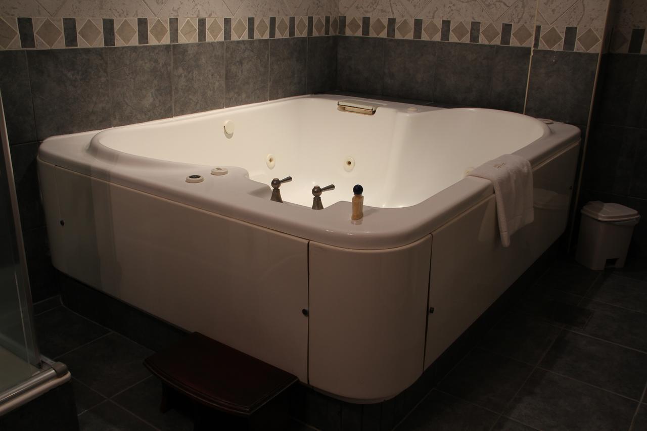 Hotel Arenas Пинамар Екстериор снимка